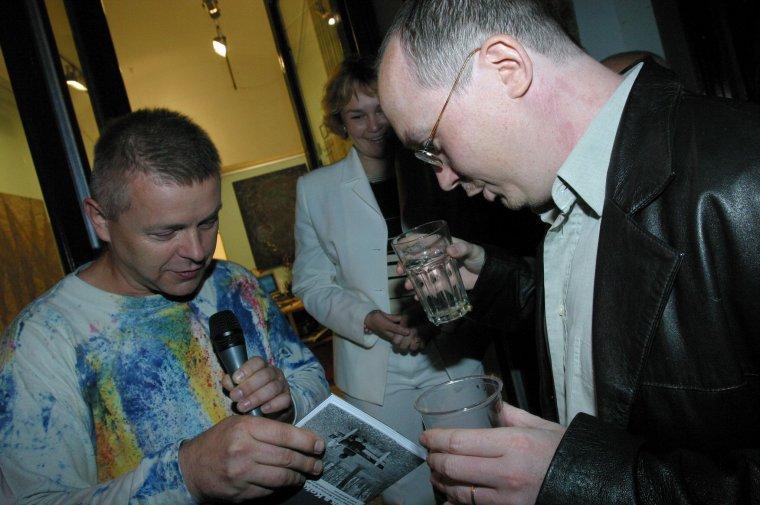 Foto z vernisáže Soukromé vztahy